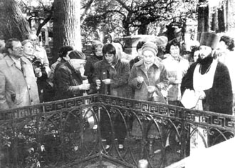 Панихида по Н. М. Карамзину по случаю 175-летия со дня его кончины.